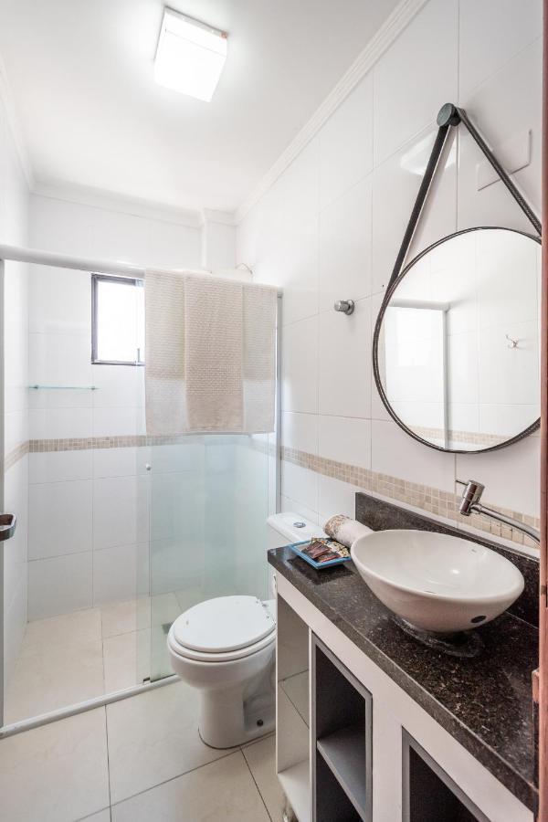 O Melhor Do Centro! Apto 01 Dormitorio Com Garagem E Ar Condicionado Balneário Camboriú Kültér fotó